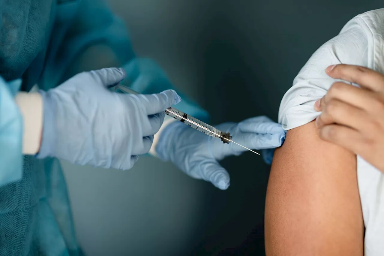 Guide to 2024 Fall Vaccines: When to Get Your COVID, Flu, and RSV Shots