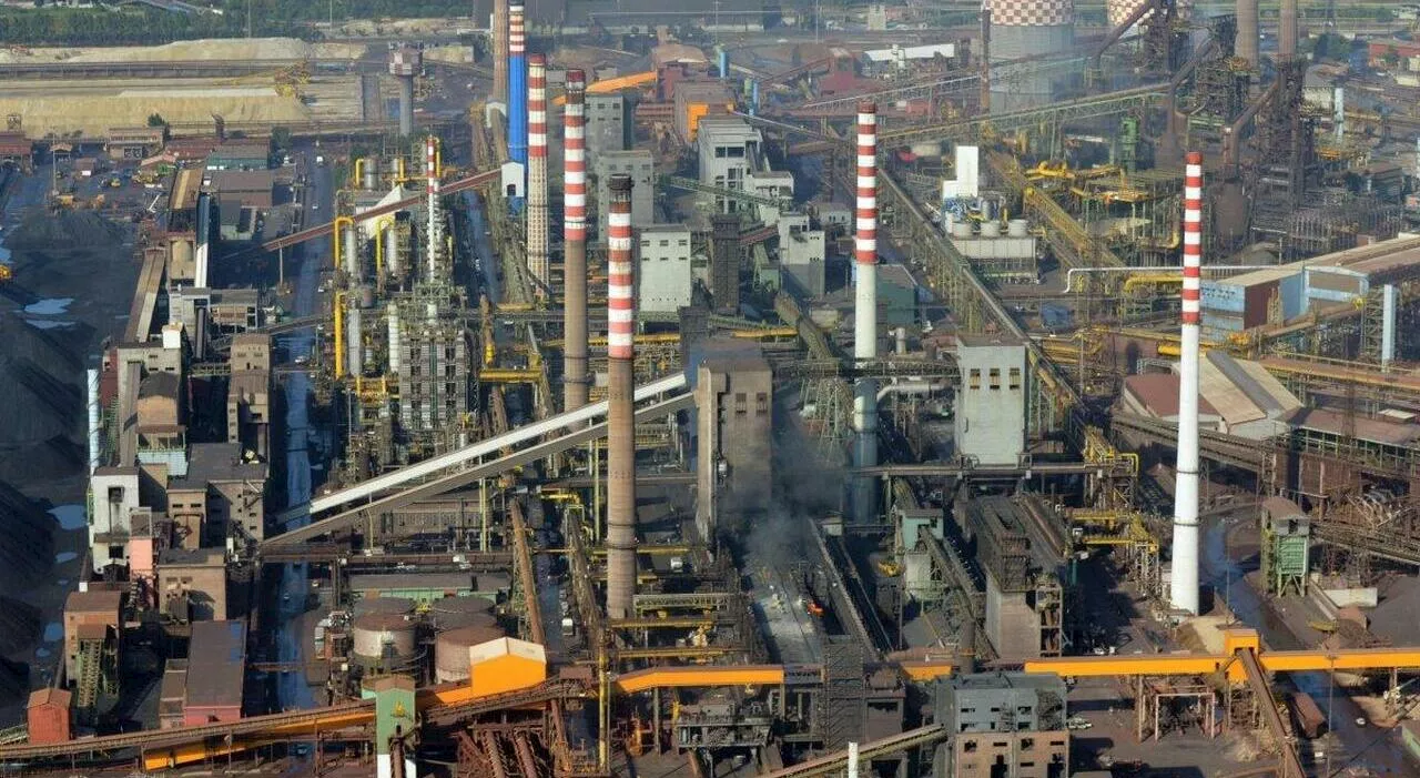 Ilva, condanne annullate: «Giudici incompatibili». Processo da rifare. E ora alcuni reati sono a rischio presc