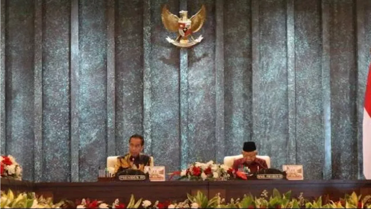 Jokowi Minta Menteri Dukung Program Prabowo: Jika Diperlukan Regulasi Baru, Segera Dibuat