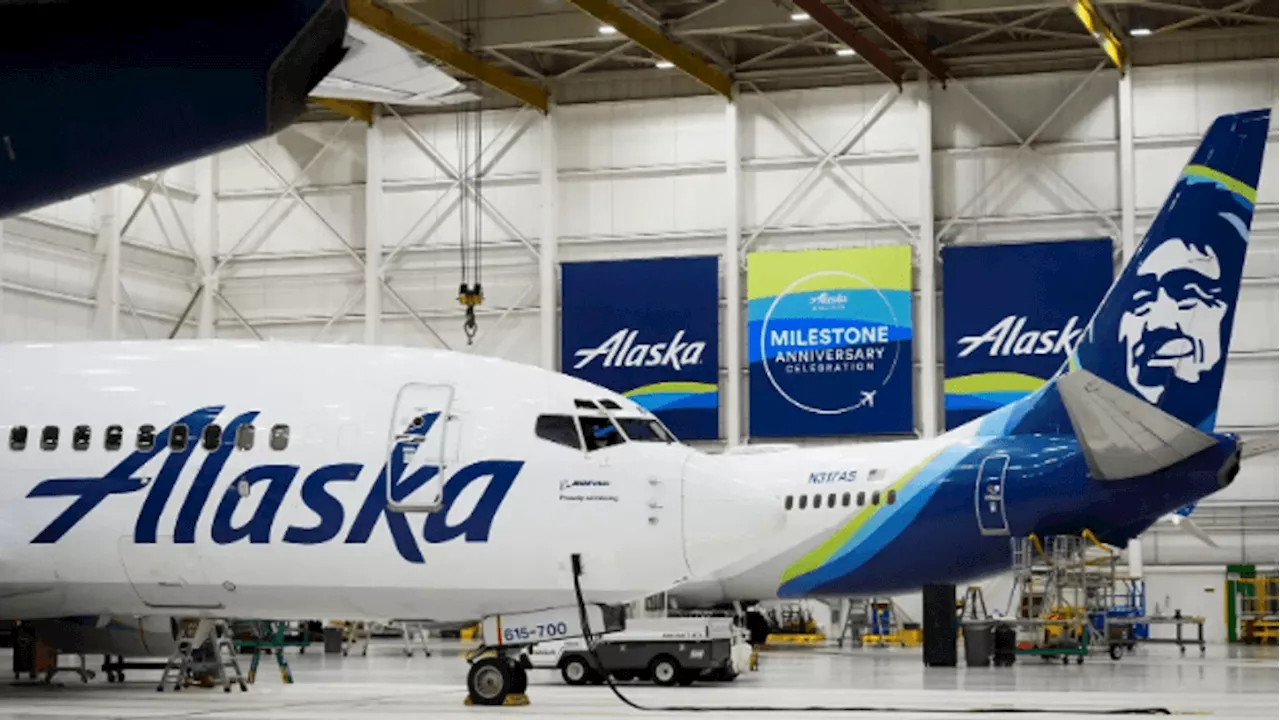 Alaska Airlines flight hits brakes on takeoff due to 'potential traffic conflict' at BNA