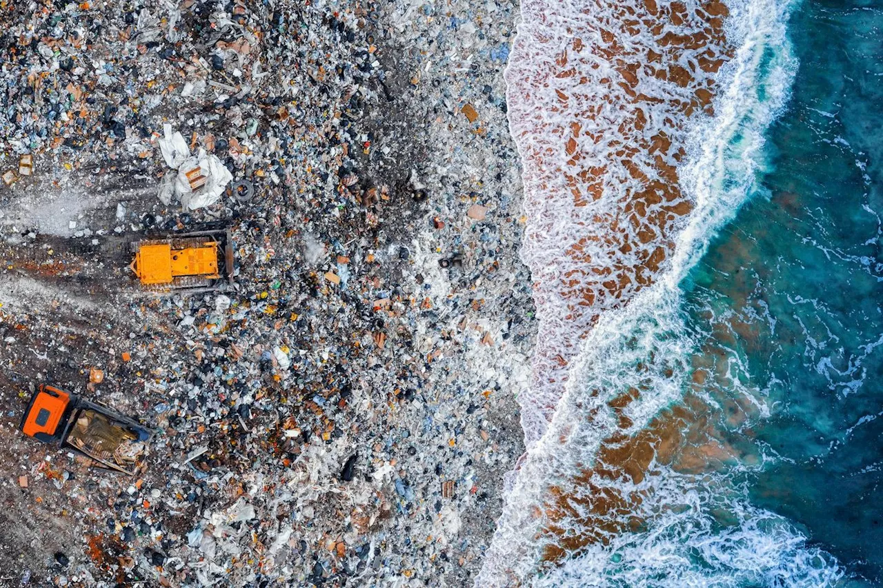 « Trash Vortex » de Mathieu Larnaudie : échapper au naufrage