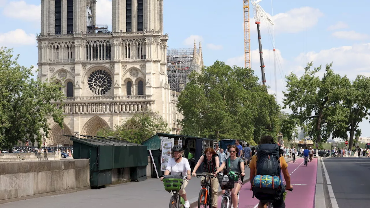 Réouverture de Notre-Dame : « Je n’irai pas à Paris », assure le pape François