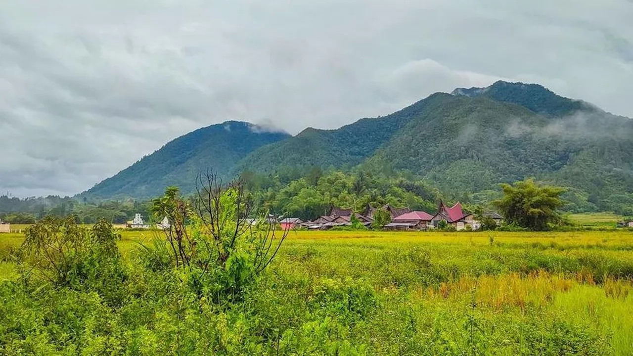 6 Fakta Menarik Gunung Pangulubao di Dekat Danau Toba Sumatra Utara