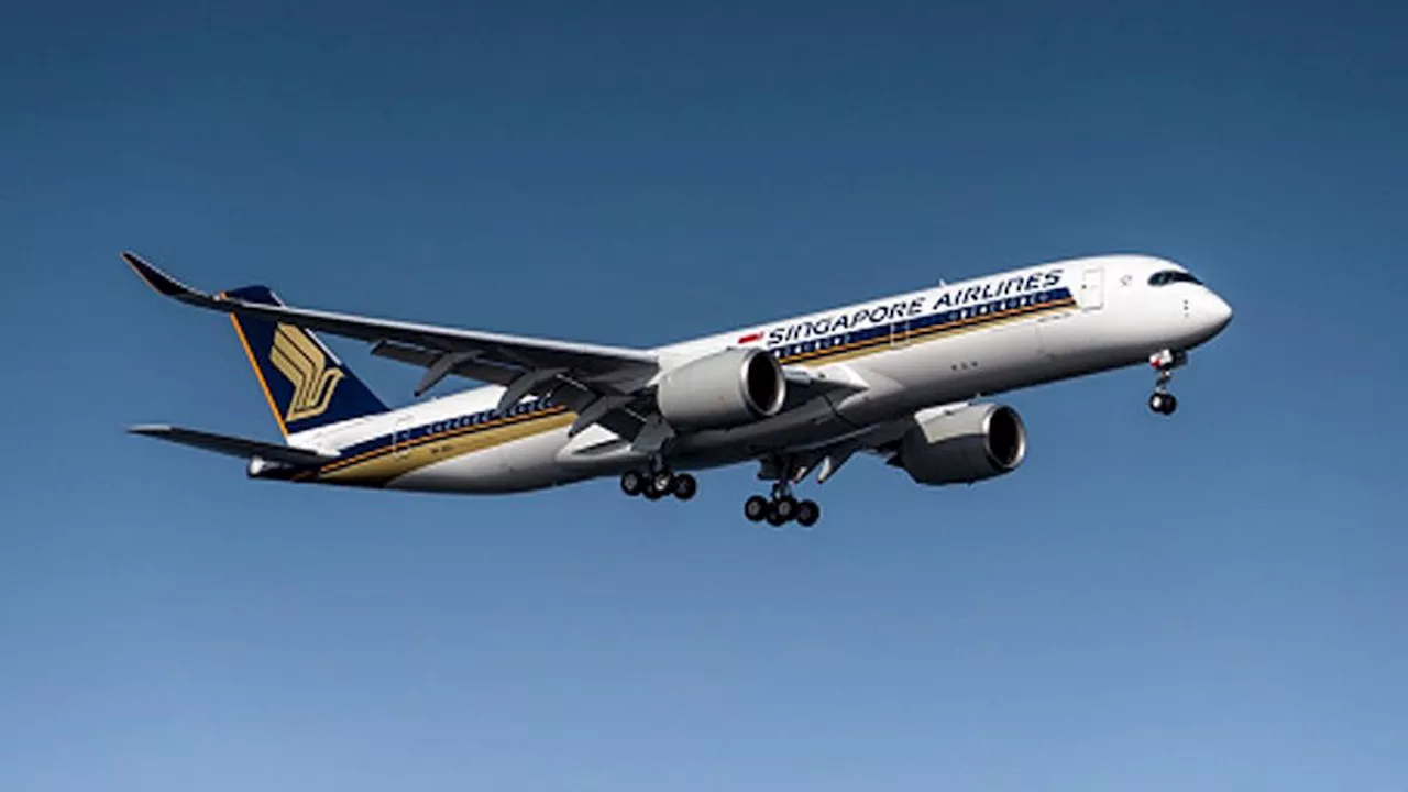 Top 3 Berita Hari Ini: Penumpang Ngamuk Tak Diberi Minuman Beralkohol, Pesawat Singapore Airlines Delay 3 Jam di Hong Kong