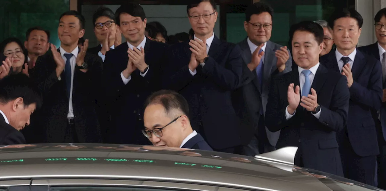 굵직한 사건들 지휘했지만…이원석 빈손 퇴장