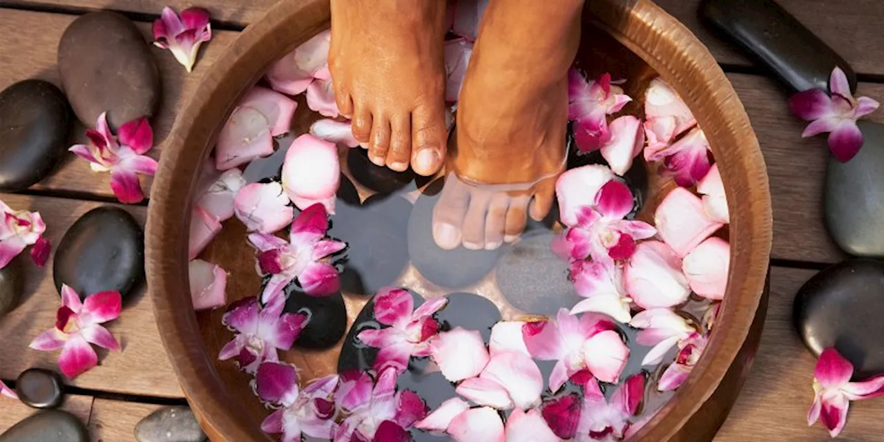 3 Tips To Make Your Pedicure Last Longer, From A Nail Expert