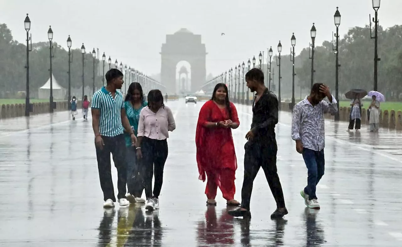 दिल्&zwj;ली-NCR में मूसलाधार बारिश, आज फिर गदर मचाएगा मानसून, जानें मौसम की ताजा अपडेट