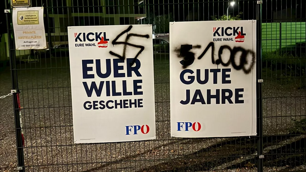 FPÖ-Plakate in Klosterneuburg mit Nazi-Symbolen beschmiert