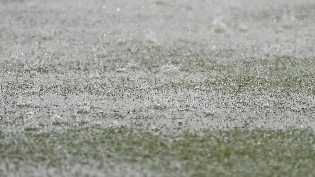 Große Regenmengen erwartet: Feuerwehren im Bezirk in Alarmbereitschaft