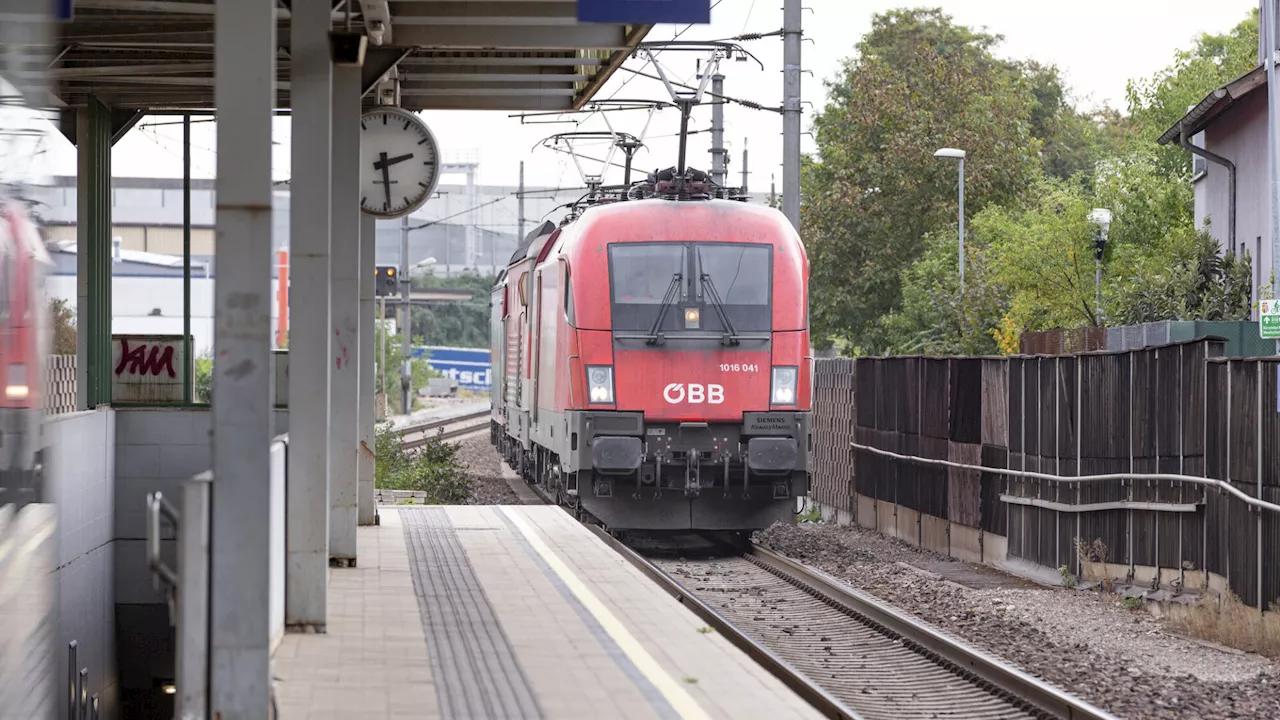 Schienenersatzverkehr: Aktuelle Wetterlage lässt Züge stillstehen