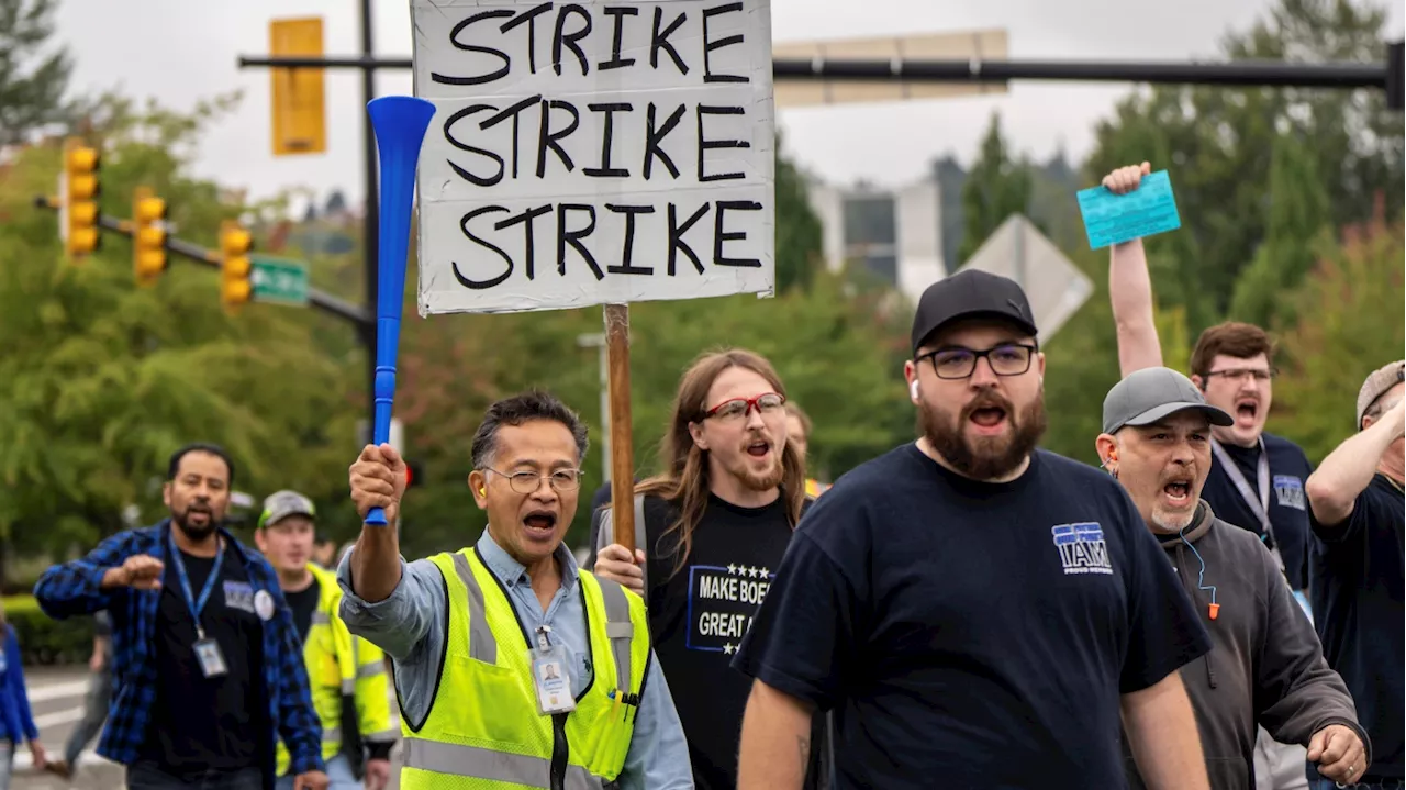 Boeing Machinists union votes to strike