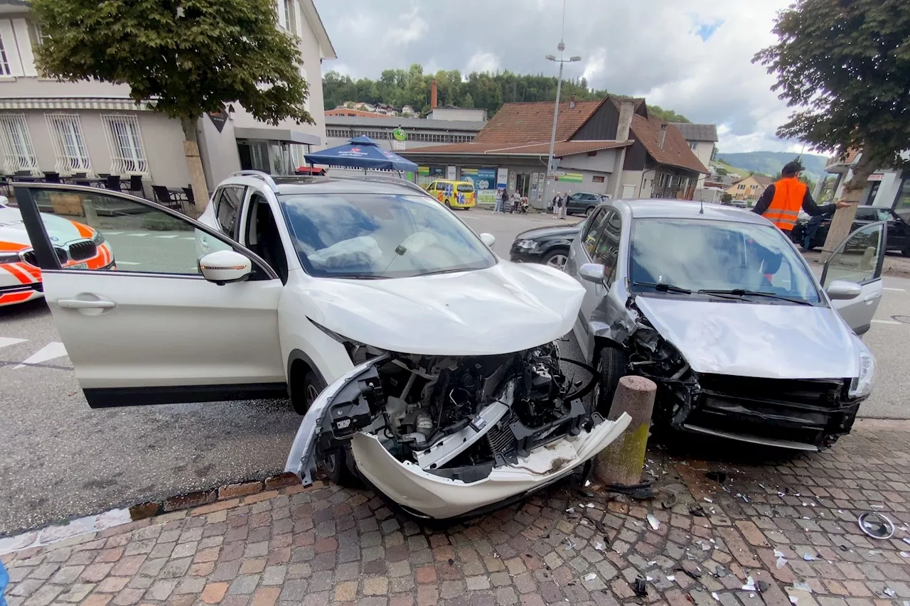 Niedergösgen SO: Autolenkerin (86) verursacht mehrere Unfälle und wird dabei schwer verletzt