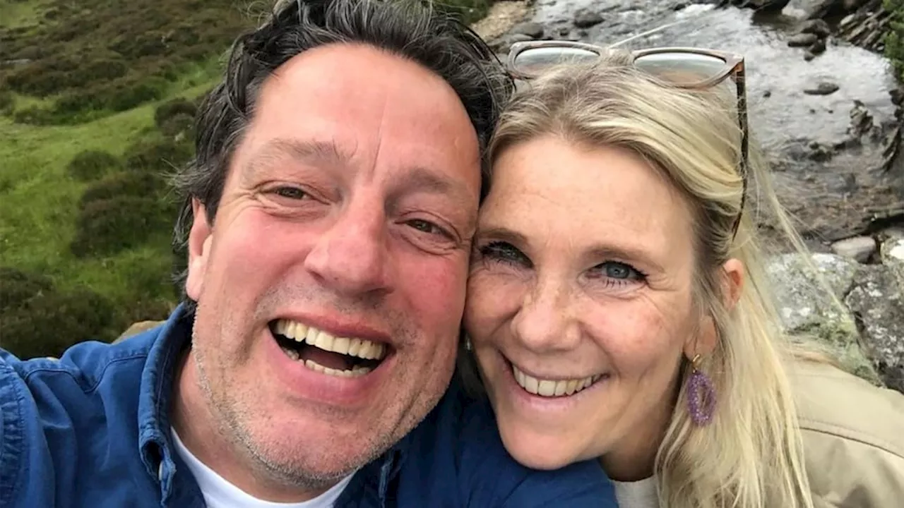 Suzanne en Robert Jan 'happy in love' na B&B Vol Liefde