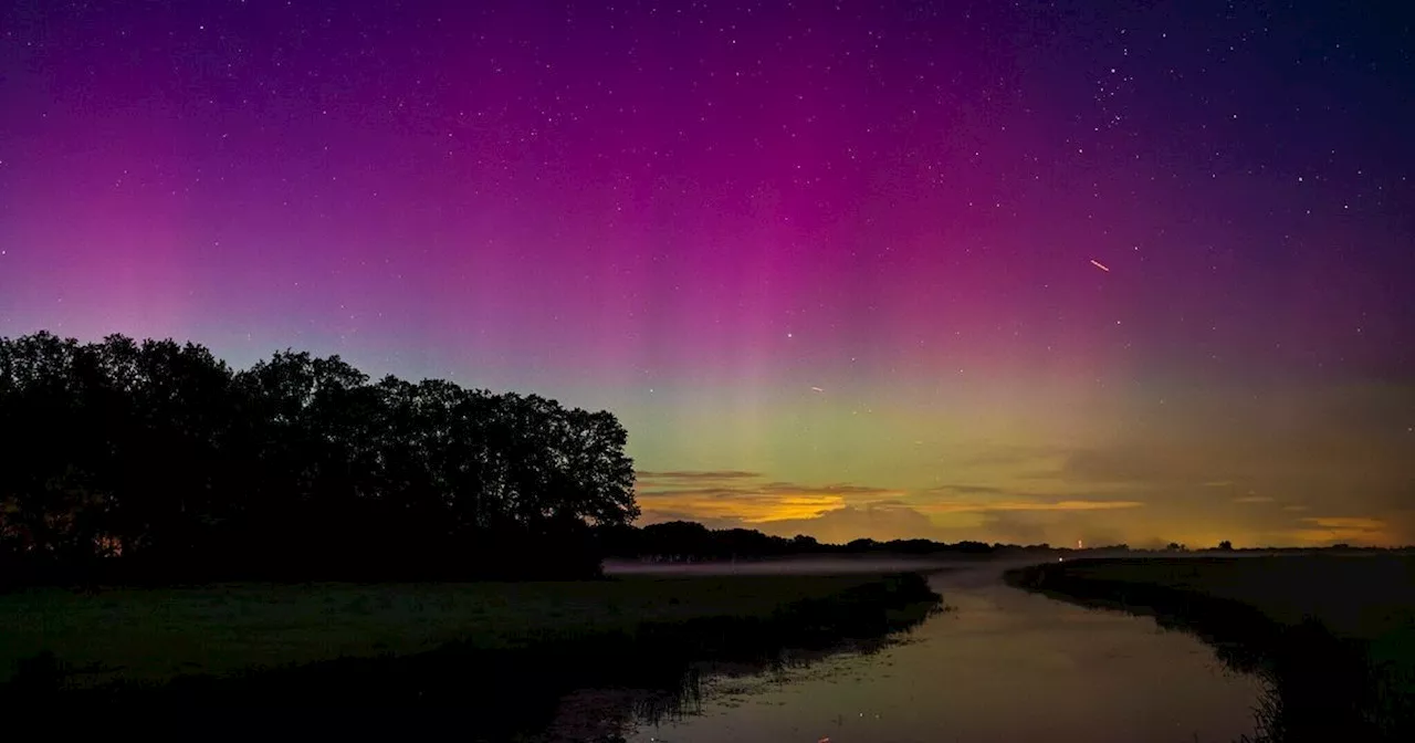 Paars, goud, roze en groen: het noorderlicht doet Drenthe opnieuw versteld staan