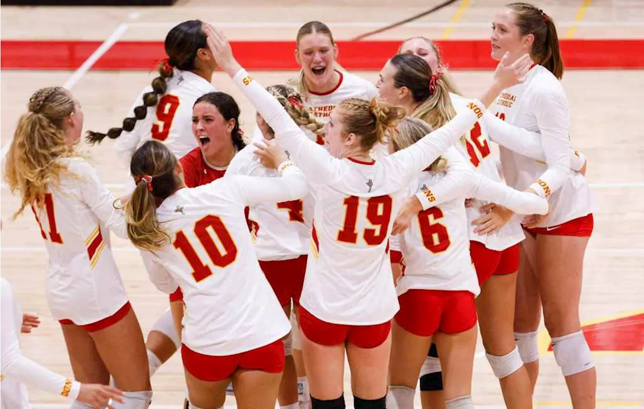 Cathedral Catholic sweeps Torrey Pines in showdown between San Diego volleyball powers