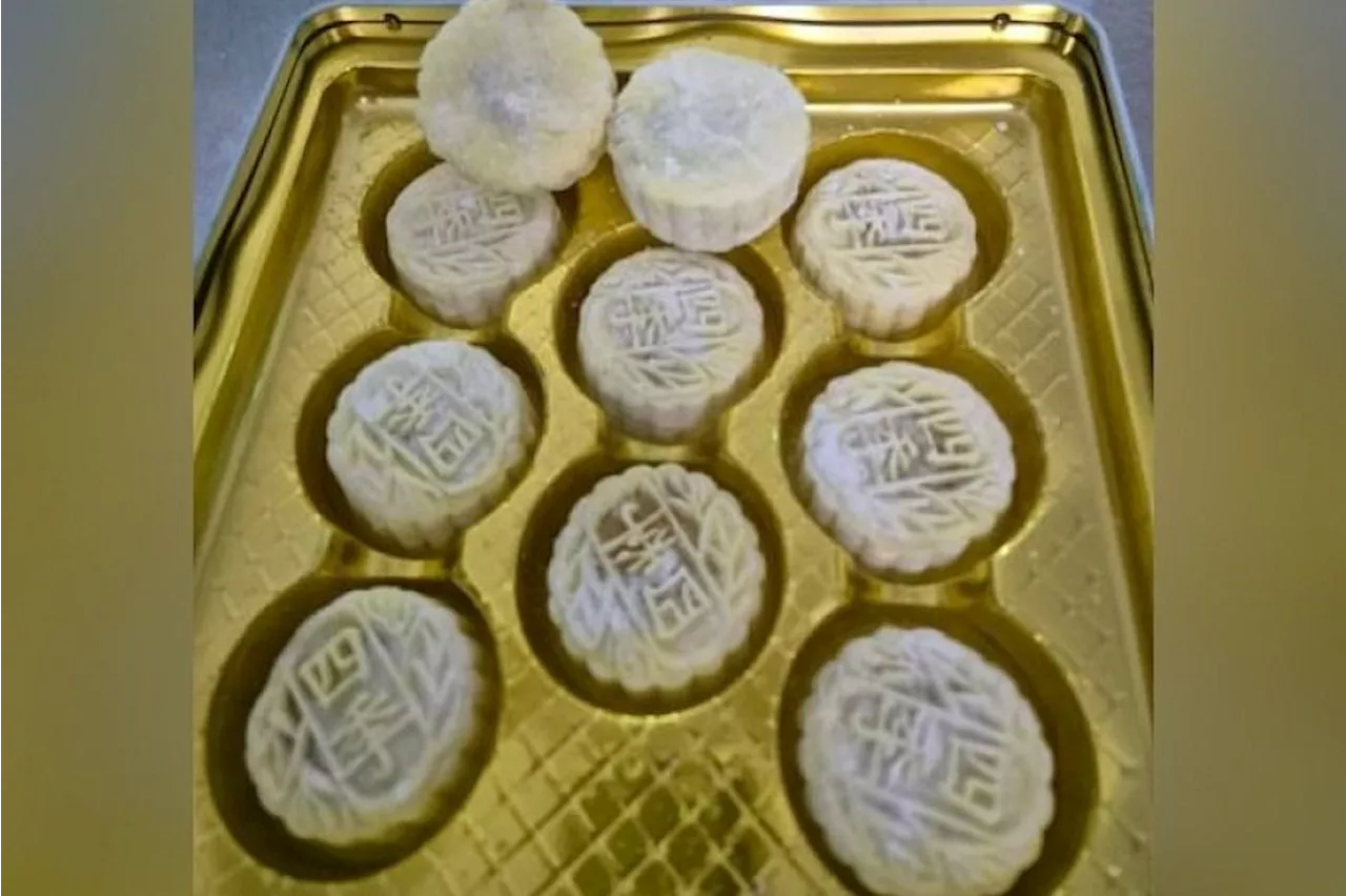 Four Seasons Durian offers refunds to customers who bought mini mooncakes affected by Singapore Food Agency recall