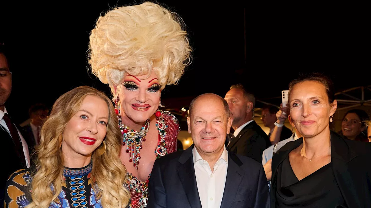 Wenn Olaf Scholz auf die Drag Queen trifft – so war das RTL-Sommerfest