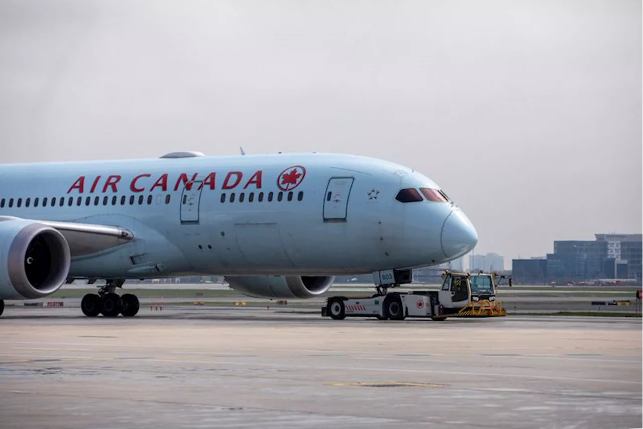 Trudeau says government will not intervene in Air Canada dispute with pilots