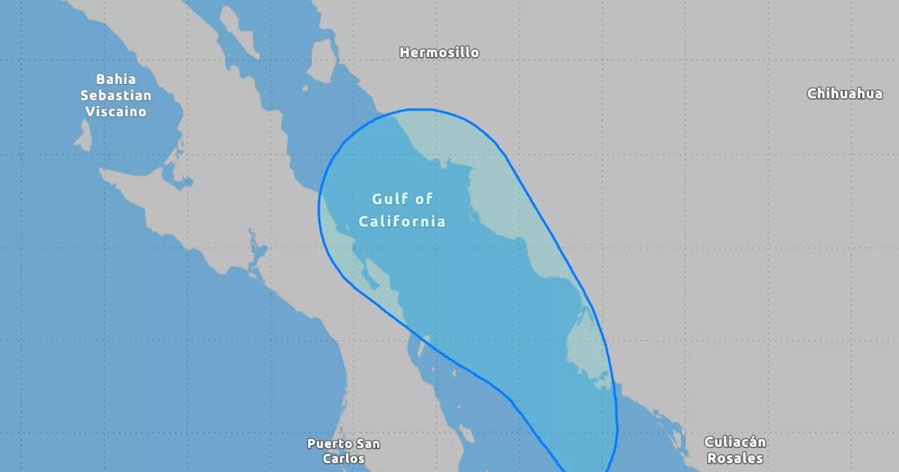 Tropical Storm Ileana brings pounding rain as it moves over southern Gulf of California, flooding roads