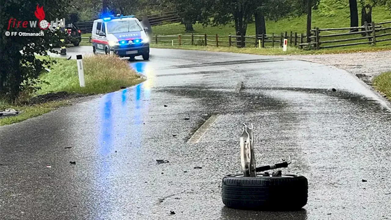 Zwei Fahrzeuge kollidieren auf der Magdalensberg Straße