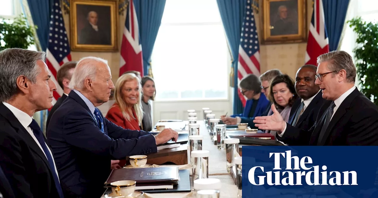 Biden Says He 'Does Not Think Much' About Putin During Meeting With Starmer