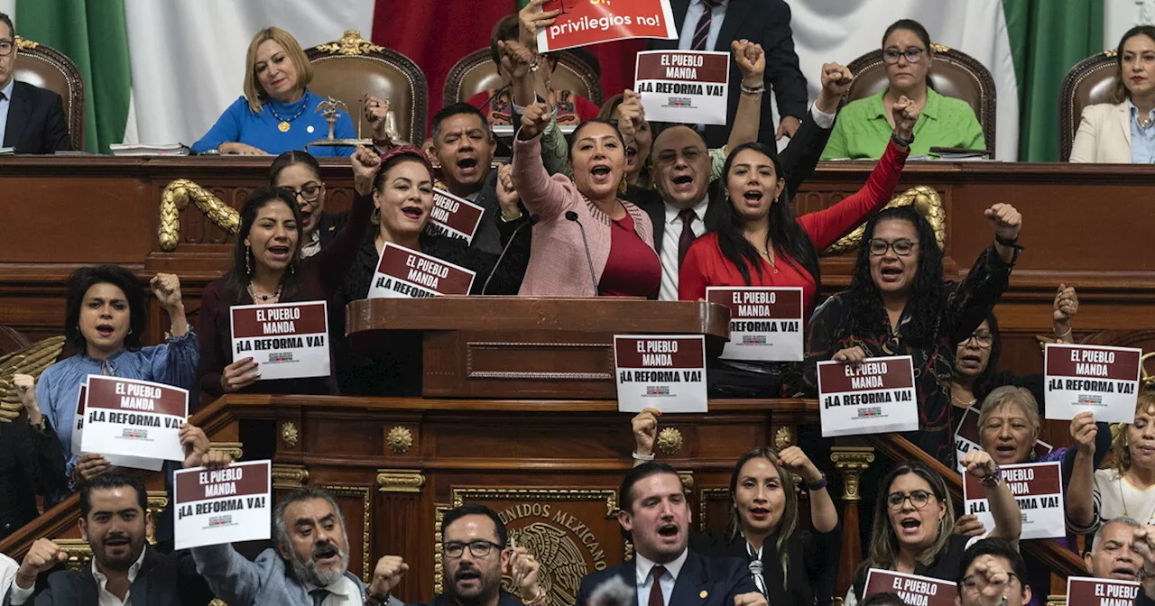 Messico: proteste contro la riforma giudiziaria del governo Sheinbaum