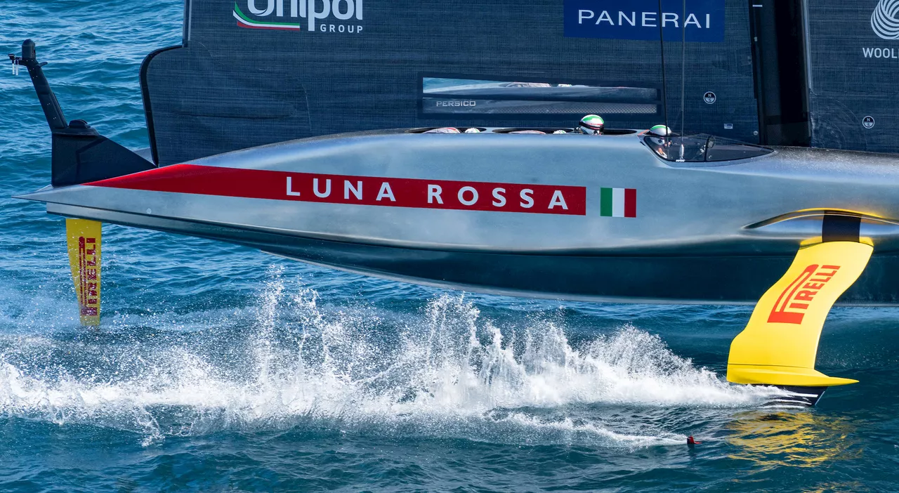 Luna Rossa Prada Pirelli sfida NYYC American Magic in semifinale della Louis Vuitton Cup