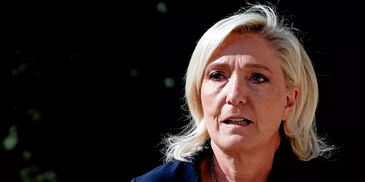 Marine Le Pen appelle à une nouvelle dissolution de l’Assemblée nationale en 2025