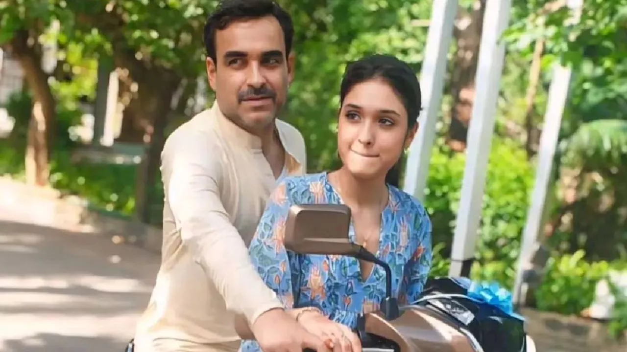 Pankaj Tripathi की बेटी नहीं किसी मॉडल से कम खूबसूरत, पापा से स्कूटी सिखते आशी की तस्वीर हुई वायरल