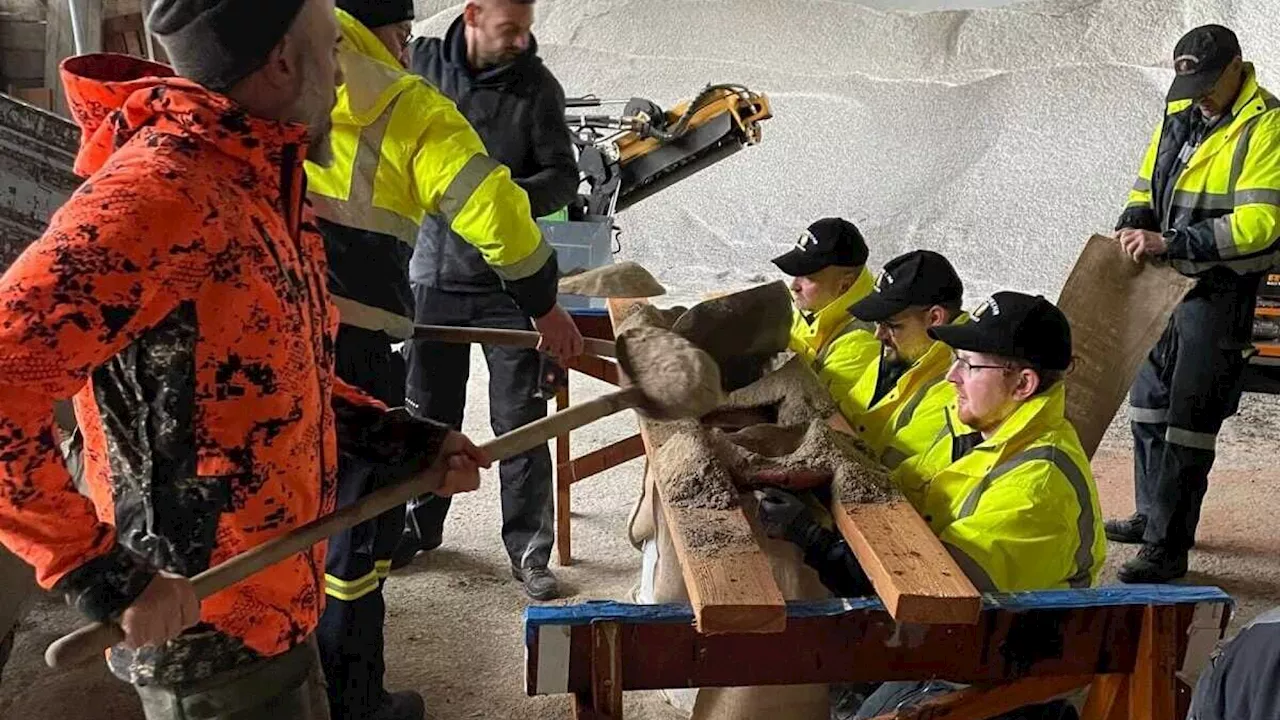 Hochwassergefahr in St. Pölten: Feuerwehr und Bauhof im Einsatz