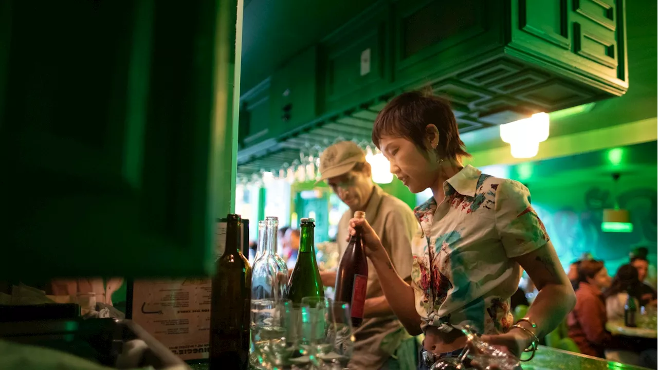 One restaurant has a way to fight food waste: Making food out of 'trash'
