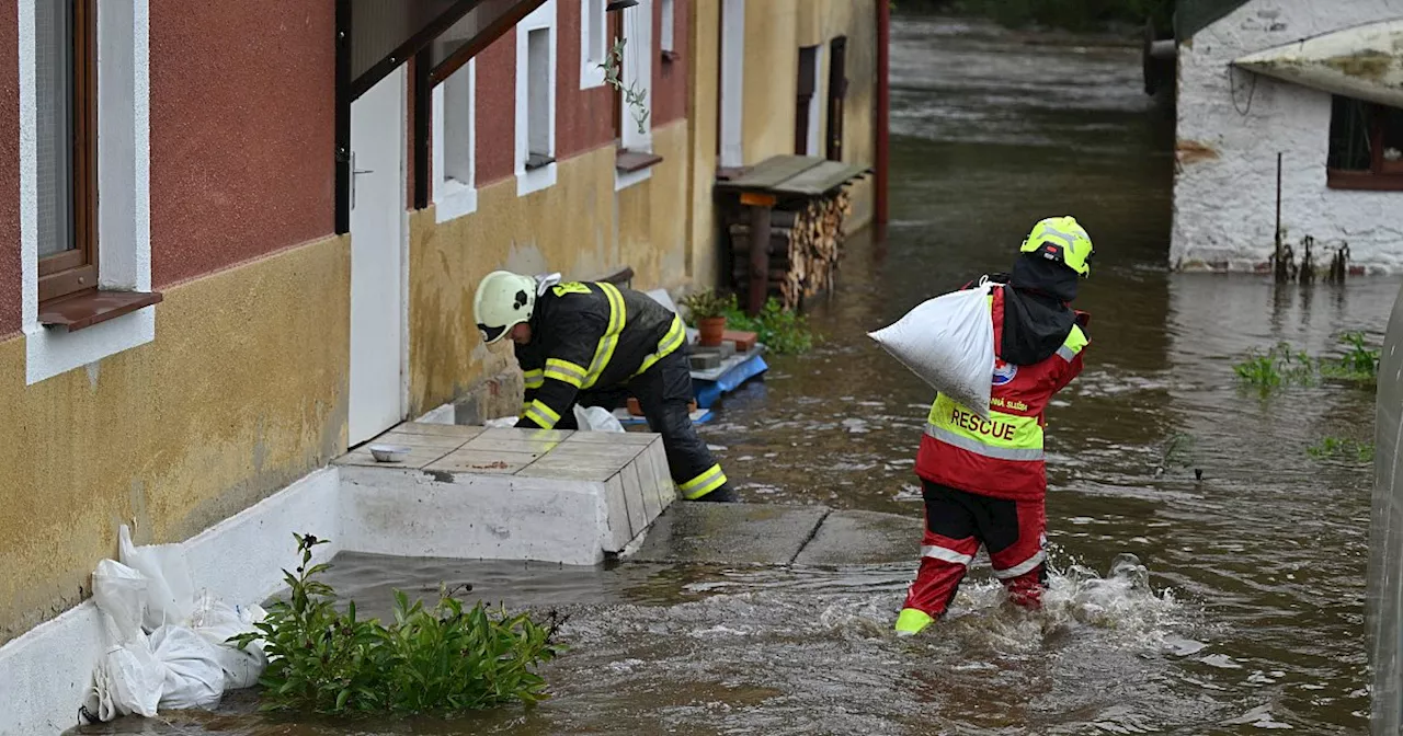 Hochwasser-Gefahr: Zwei Orte in Polen evakuiert – Haushalte ohne Strom