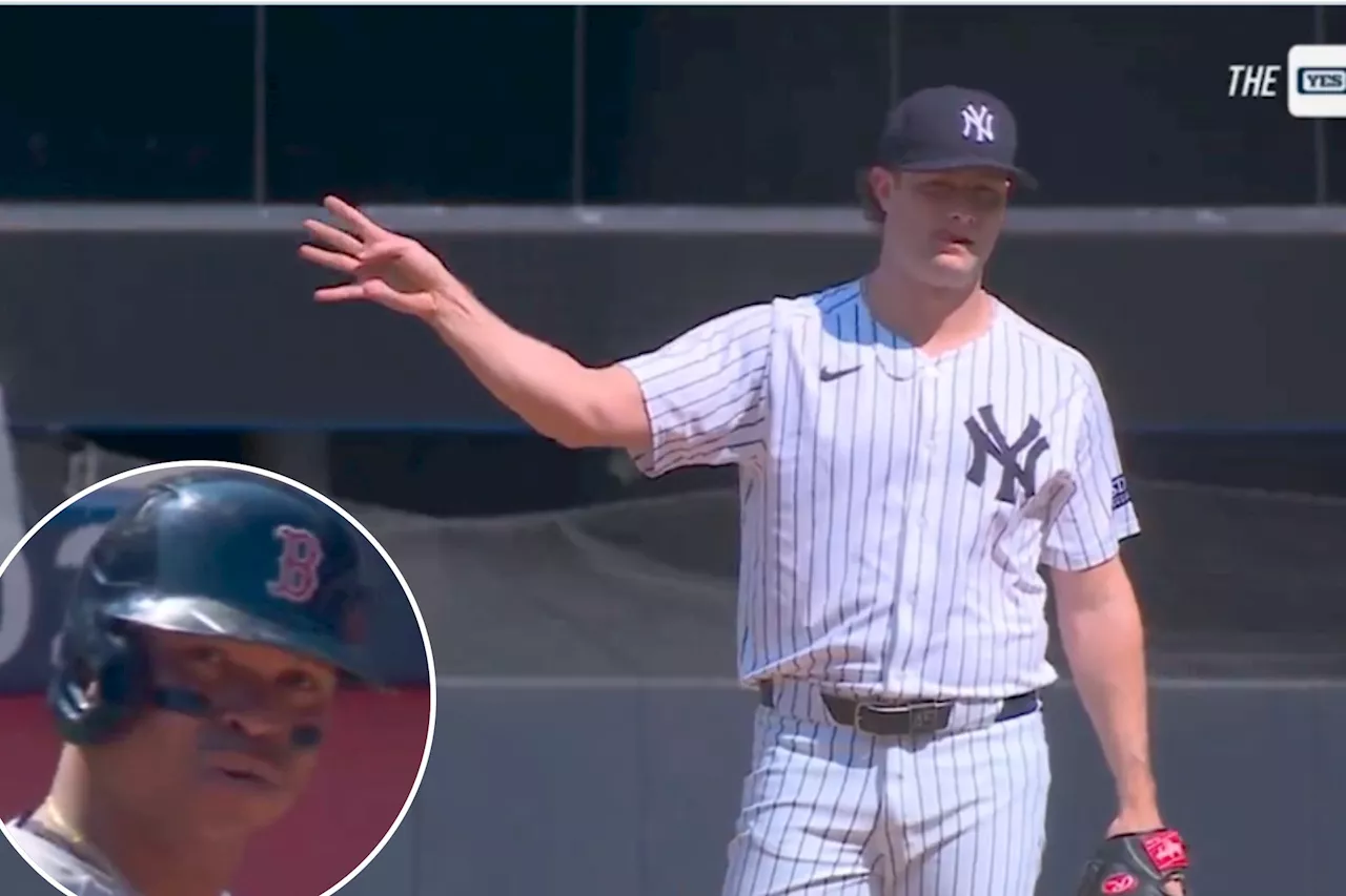 Gerrit Cole intentionally walks Rafael Devers with no one on base in wild Yankees move