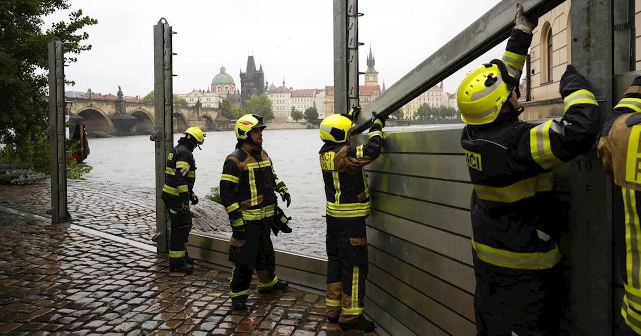 Prag Tschechien: Warten auf die Jahrhundert-Flut