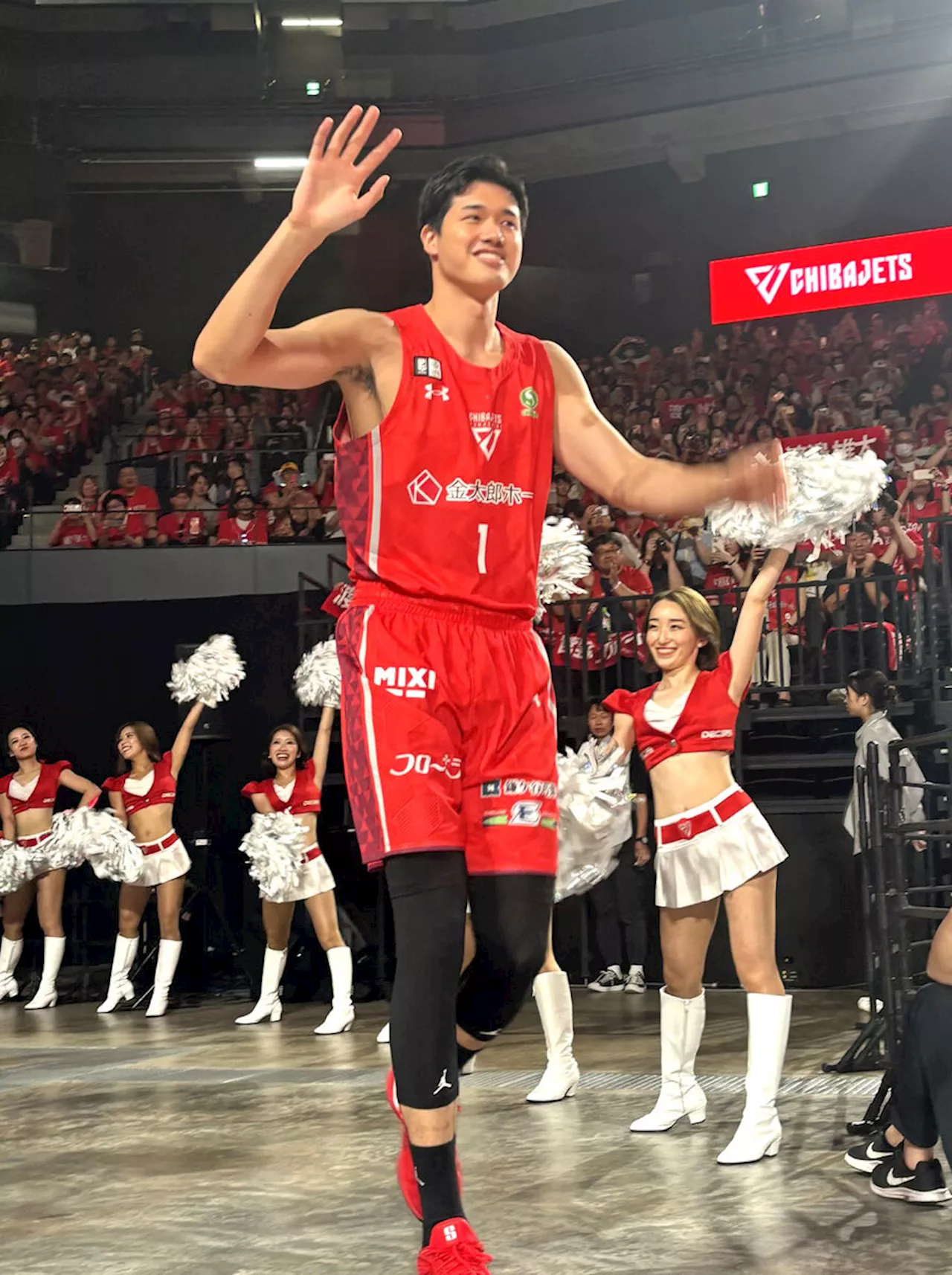 渡辺雄太、千葉Ｊユニホーム姿を初披露 １０月開幕戦へ“宣戦布告”「比江島慎とマッチアップしたい」