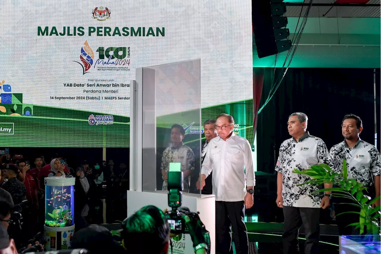 Anwar foresees major agricultural transformation within two years