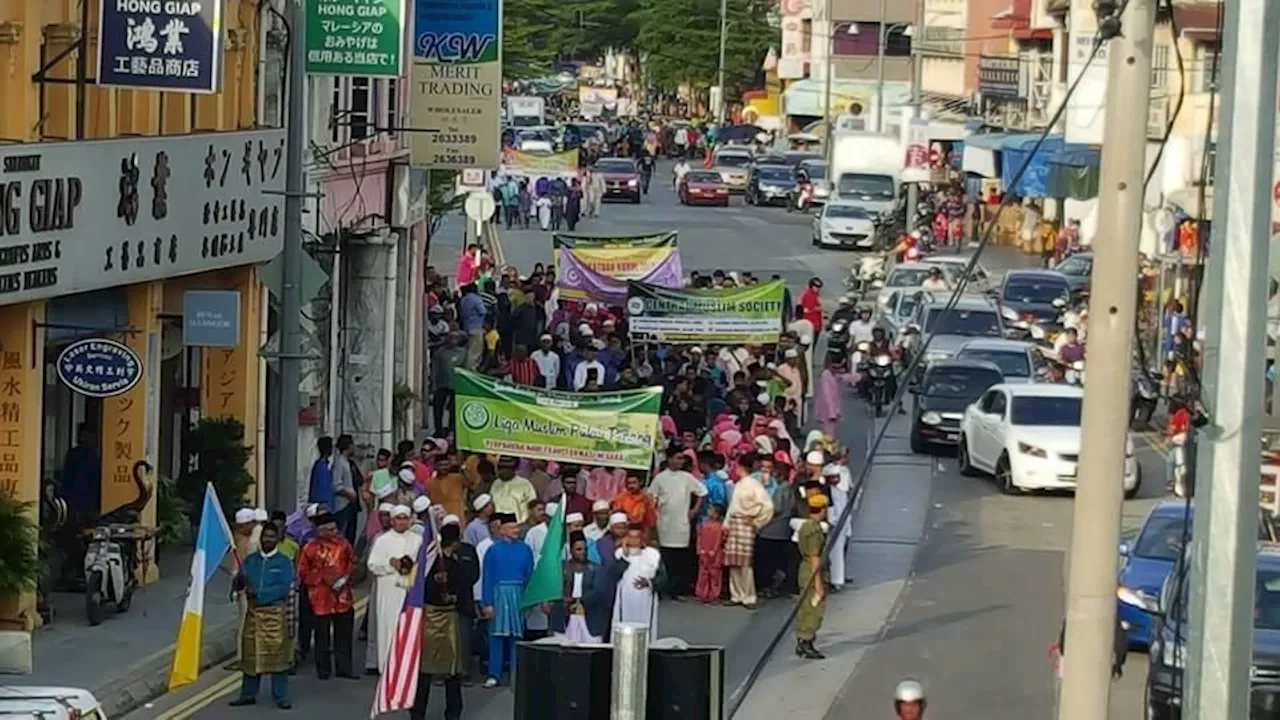 Penang Muslim League's Maulidur Rasul procession celebrates 25th year