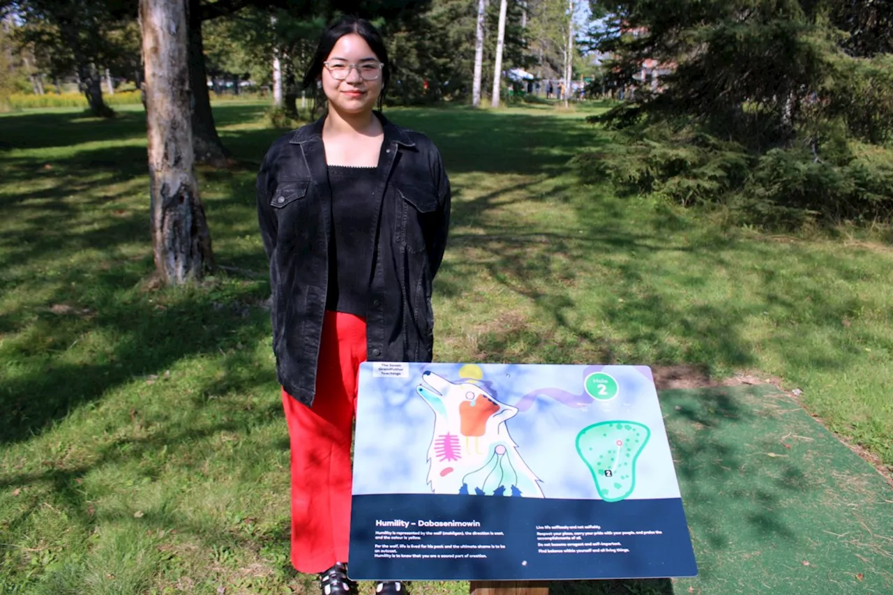 Indigenous artist assists in new disc golf course