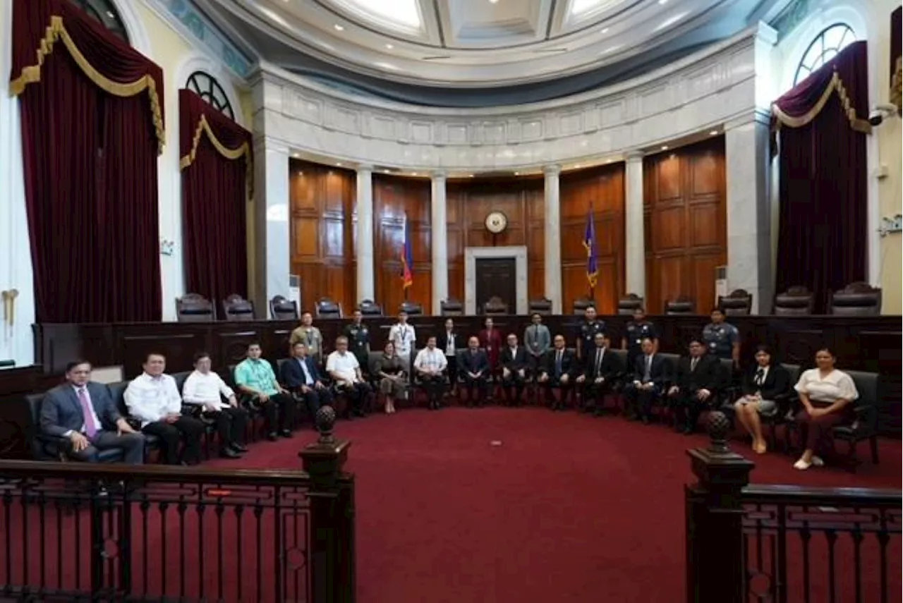 Metrobank Foundation Outstanding Filipinos honored in Supreme Court ceremony