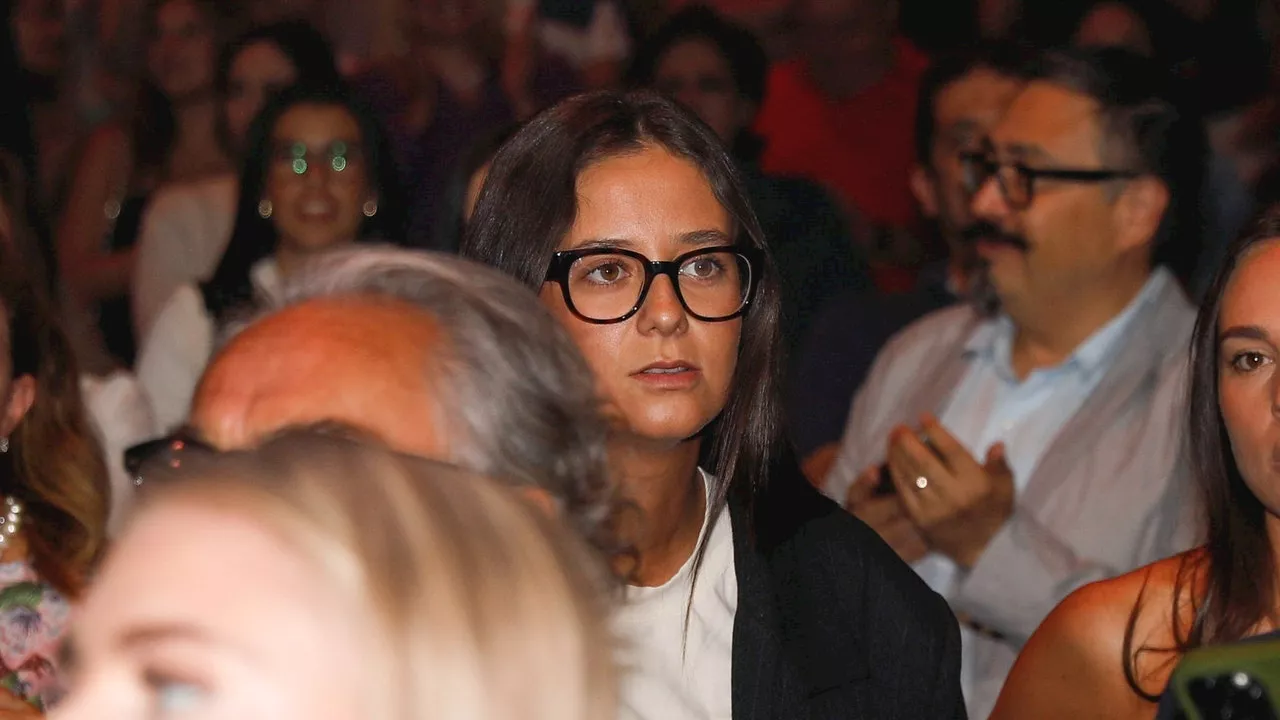 Victoria Federica apoya a Nacho Cano en el estreno de su musical