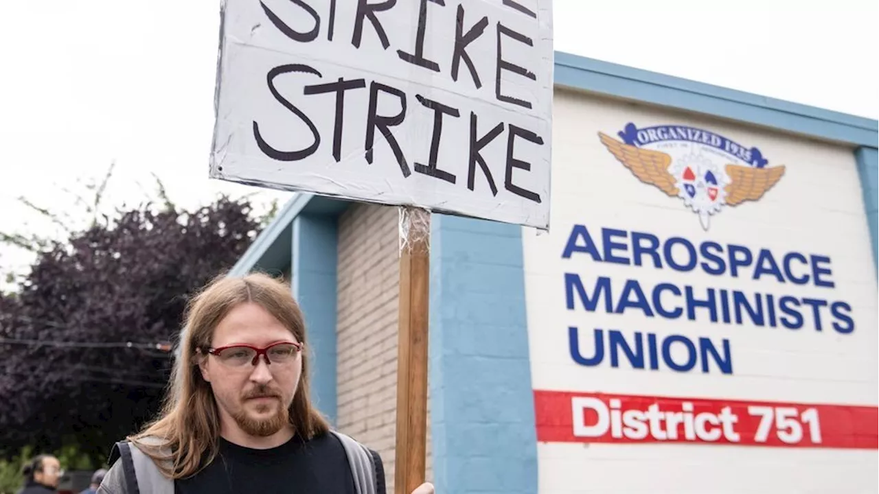 Boeing Machinist Strike Halts Production of Best-Selling Airplanes