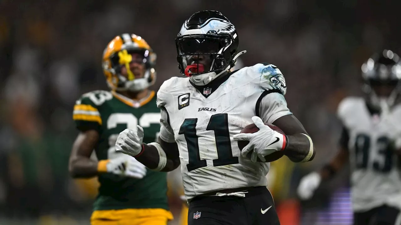 Eagles WR DeVonta Smith Ruled Out for Week 2