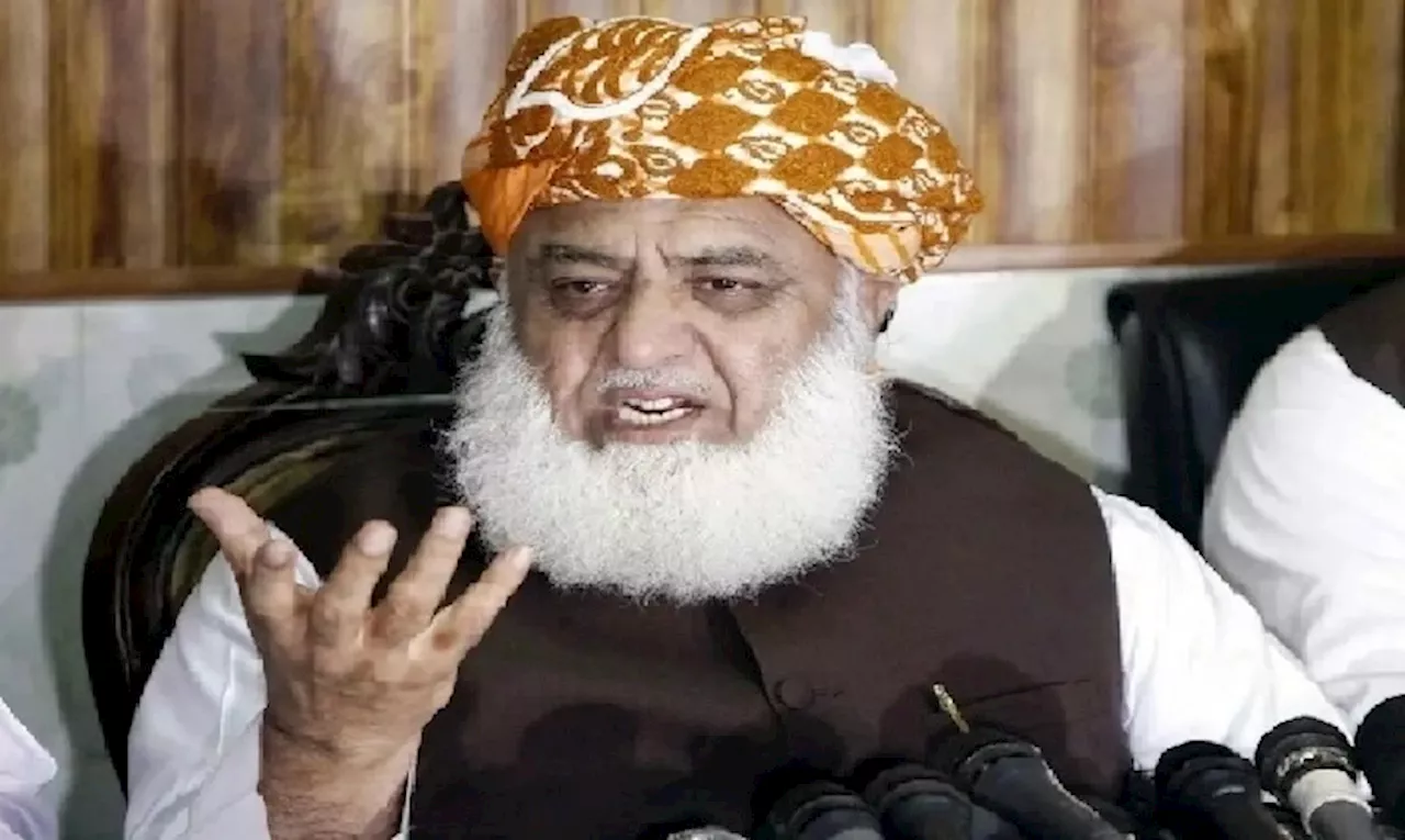  Maulana Fazl Rehmann: Hükümet ve Muhalif Partilerin Dikkatinde