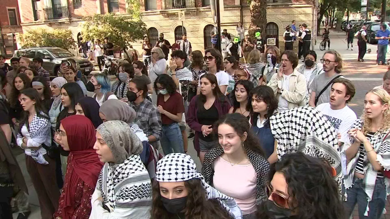 Security guard claims he was reassigned from DePaul for friendship with Palestinian students