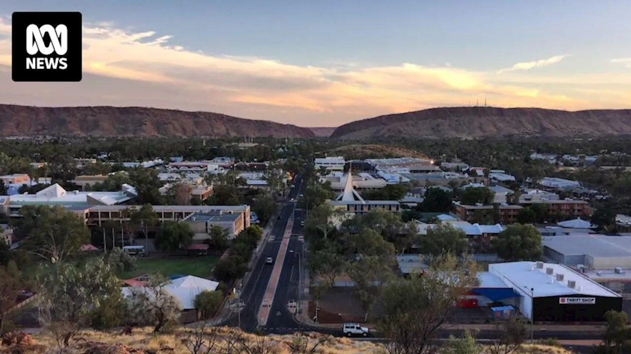 NT Police investigating death of pedestrian struck by a car in Alice Springs overnight