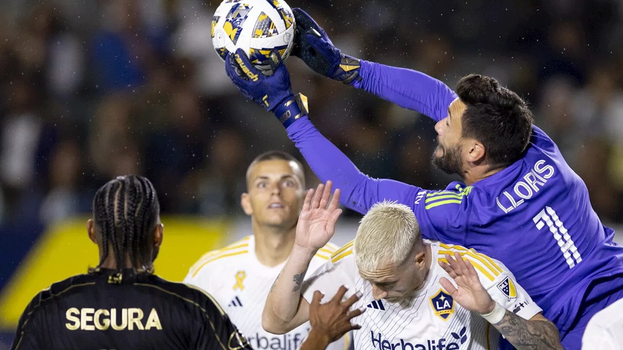 LA Galaxy score 4 goals in the second half to roar past LAFC 4-2 in an El Tráfico rivalry matchup