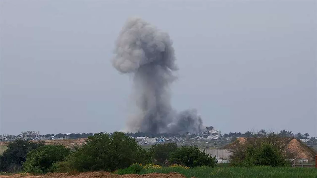 Israel kills 10 Palestinians in Gaza on false pretext of targeting Hamas commander