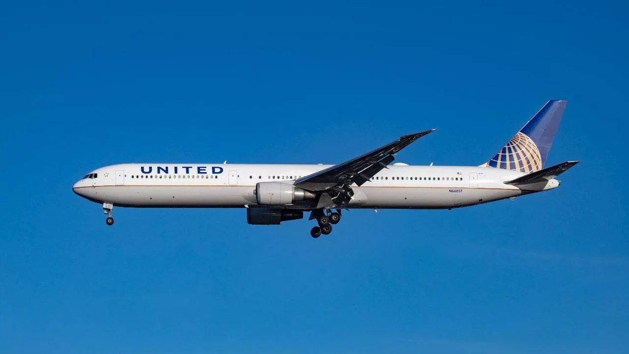 United Airlines To Offer Free Wi-Fi On All Planes Via SpaceX Starlink