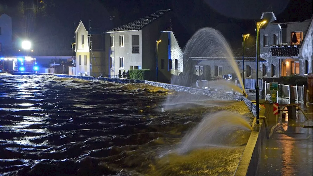 Evakuierungen, Stromausfälle - Kritische Situation im Bezirk Waidhofen an der Thaya