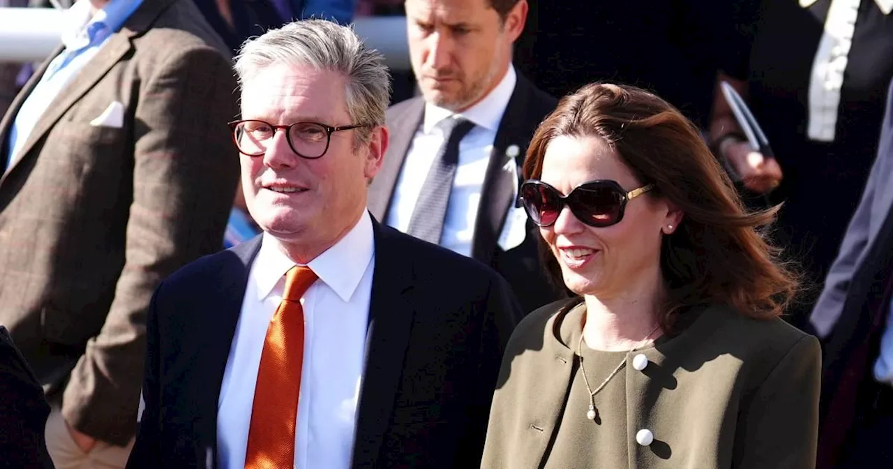 Keir Starmer 'fails to declare clothing gift to wife' from millionaire party donor